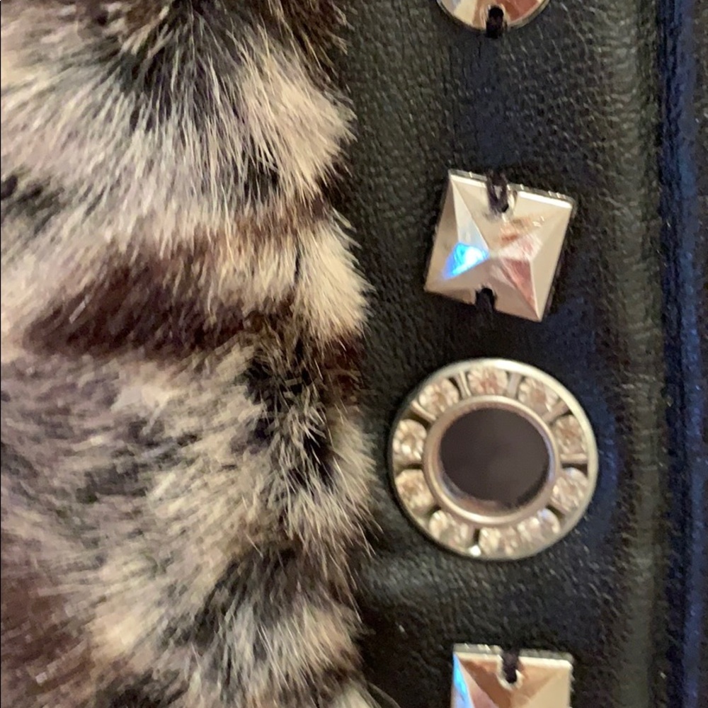 Cache Vest - image 3